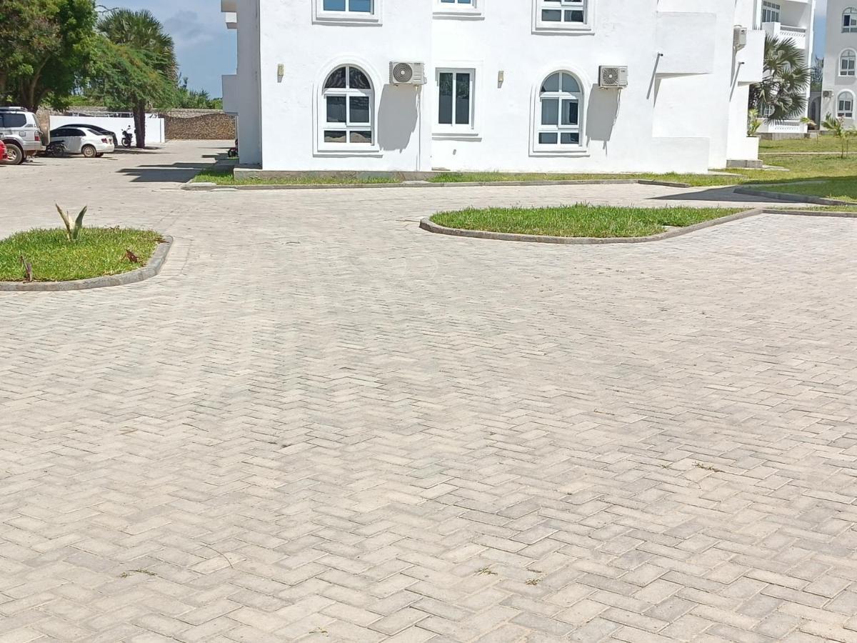 Havenhouse Kijani - 1 Bedroom Beach Apartment With Swimming Pool Malindi Exterior foto